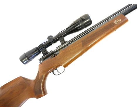 Falcon .22 air rifle Falcon PCO .22 air rifle, 21inch barrel, the action stamped S.W.P. 2700 P.S.I. serial number 92110, fitt