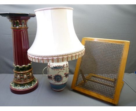 MAJOLICA STYLE JARDINIERE STAND, vintage pottery table lamp and shade with a vintage wooden back rest, cane backed with ratch