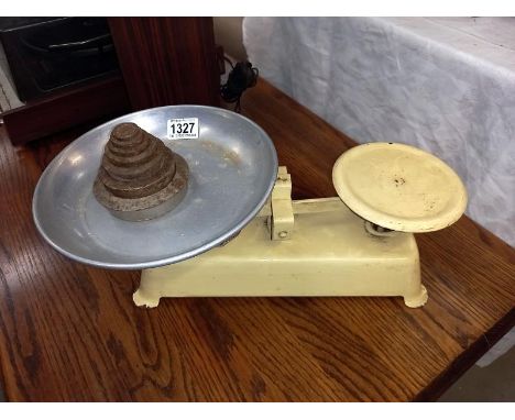 A set of vintage kitchen scales
