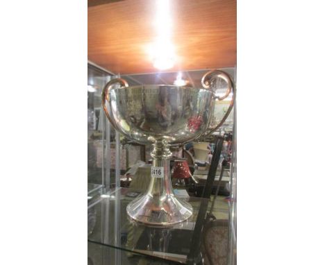 A silver Scunthorpe &amp; District Clubs Union billiard trophy, 900 grams. 34 cm tall.