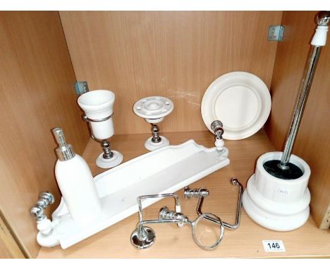 A good lot of ceramic/chrome bathroom items