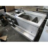 Stainless steel bar sink with upspray cleaner