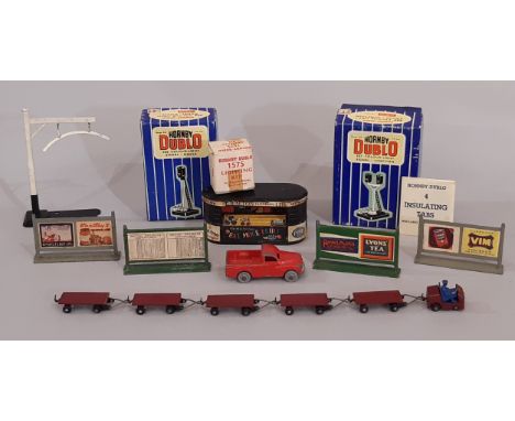 A collection of 00 gauge railway modelling lineside accessories including boxed Hornby Dublo Colour Light Signals ES6 and ES7