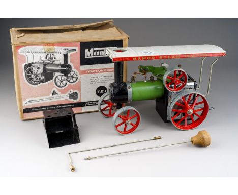 A Mamod Traction Engine, T.E.1., in original box with instructions