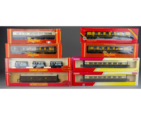 8 boxes of assorted OO Gauge wagons and carriages to include GWR Bogie Milk Van, R.6038 3-plank wagons W.E. Wise, R.4524 GWR 