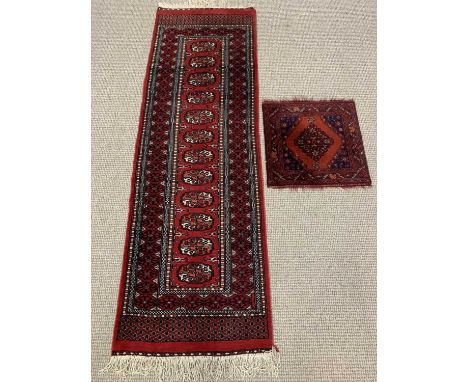 PERSIAN RED GROUND RUNNER & A SMALL PRAYER MAT, central block pattern of twelve matching motifs with multi bordered edging, t