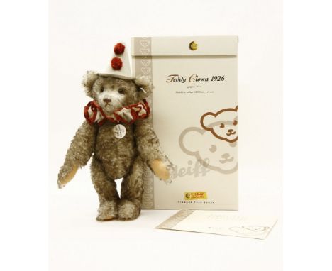 A Steiff teddy clown, in box with certificate 1926 replica limited edition