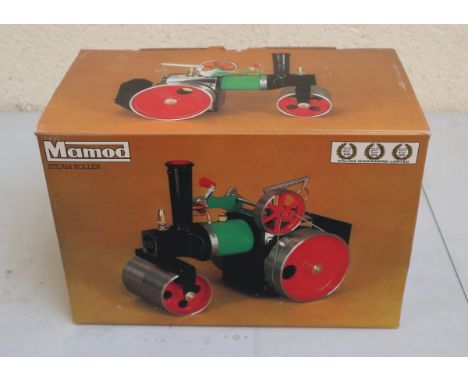 Mamod Steam Roller SR1a unused in box as new.ÿFirst production run from the Mamod Brierley Hill factory. Never been removed f