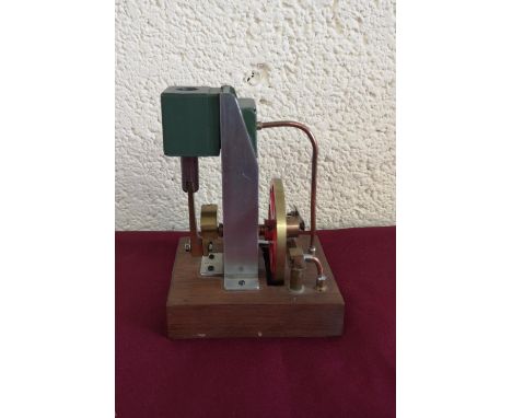 Small engineered stationary steam engine 