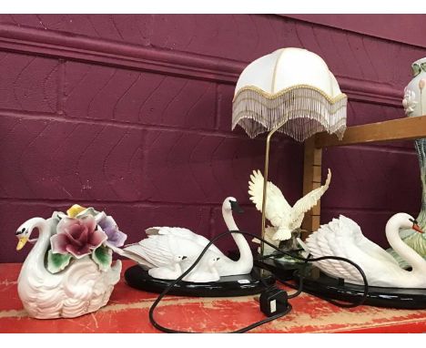Two Franklin Mint Swans and a further swan lamp