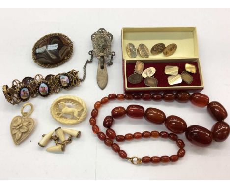 Group antique and later jewellery including simulated amber bead necklace, pairs of cufflinks, oval agate brooch, enamel pane
