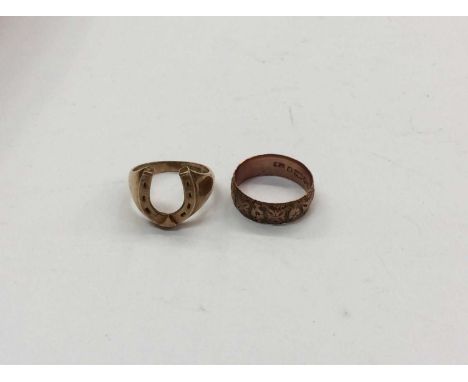 9ct gold horseshoe ring, size P½ and one othe 9ct rose gold wedding ring with raised decoration, size PCondition report: Tota