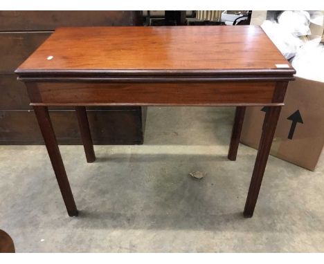 Georgian mahogany card table with fold over top on fluted legs 90cm wide