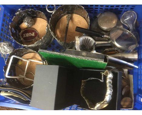 Silver inkwell, plate, coins, sundries