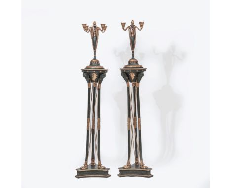 Joseph Ulrich Danhauser (Wien 1780 - Wien 1829), Werkstatt. Paar großer eleganter Kandelaber mit vierarmigen Girandolen. Wien