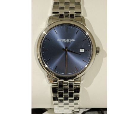 NEW Raymond Weil 5485 Men's Date Bracelet Strap Watch Silver/Blue £695 Retail. A brand NEW Raymond Weil 5485-ST-50001 men's d