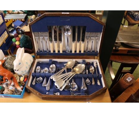 Oak Cased Canteen of Silver plated flatware 