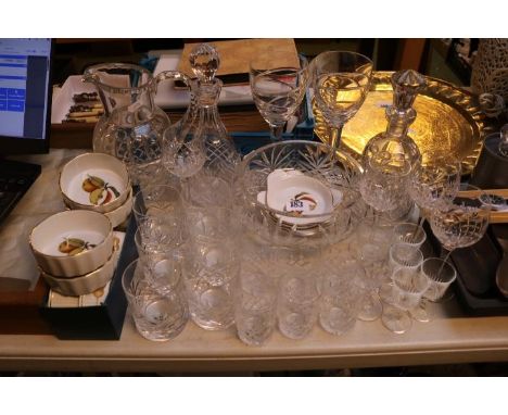 Collection of assorted Crystal and a set of Royal Worcester Evesham pattern dishes 