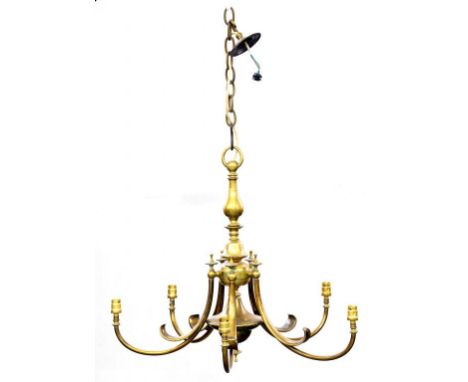 AN EARLY 20TH CENTURY BRASS FIVE LIGHT CHANDELIER, 56CM H INCLUDING SUSPENSION RING, WITH CHAIN AND BRASS CEILING ROSE