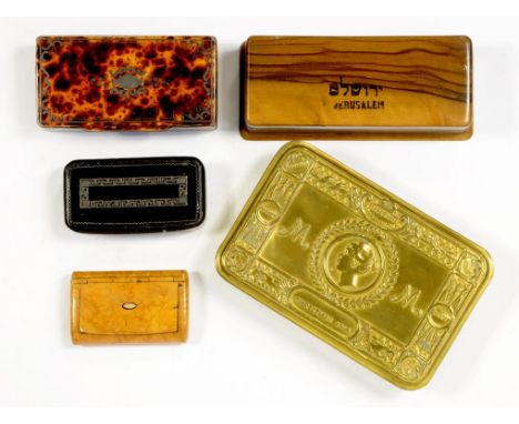 WORLD WAR ONE CHRISTMAS 1914 BRASS TIN, AN OLIVE WOOD POSTAGE STAMP BOX AND THREE VICTORIAN SNUFF BOXES OF WOOD OR PAPIER MÂC