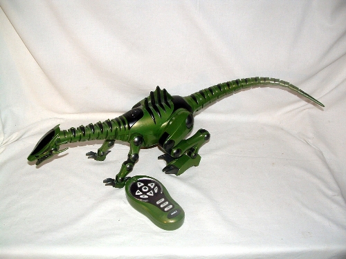 roboraptor robotic dinosaur