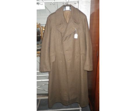 A 1940 PATTERN ARMY GREAT COAT