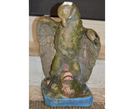 GARDEN EAGLE ORNAMENT     