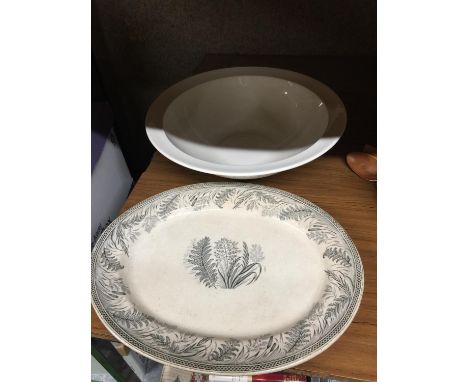 A VERY LARGE VINTAGE STONEWARE BOWL DIAMETER 44CM AND A LARGE 'DANISH FERN' STONEWARE PLATTER DIAMETER 46CM 