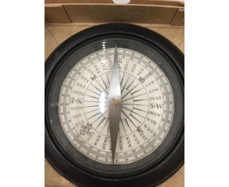 A LARGE TABLE COMPASS DIAMETER 18CM 