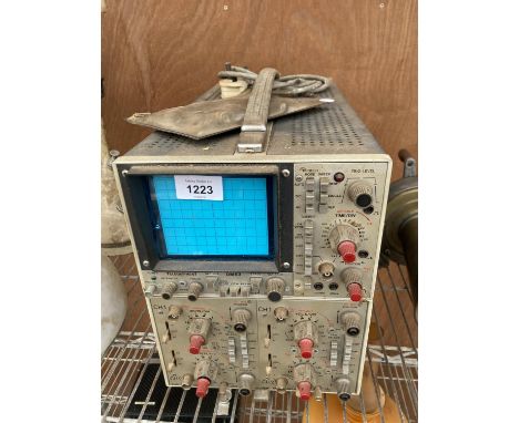 A VINTAGE TELEQUIPMENT DM63 OSCILLOSCOPE 