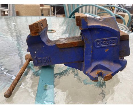 A ONE TONNE RECORD BENCH VICE 