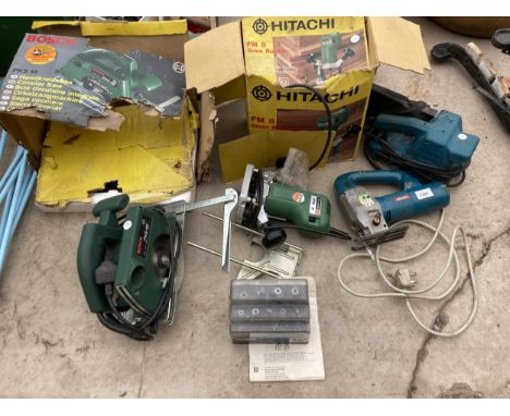 AN ASSORTMENT OF POWER TOOLS TO INCLUDE A BOSCH RIP SAW, AN HITACHI ROUTER AND A JIGSAW ETC 