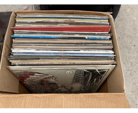 AN ASSORTMENT OF VINTAGE LP RECORDS 