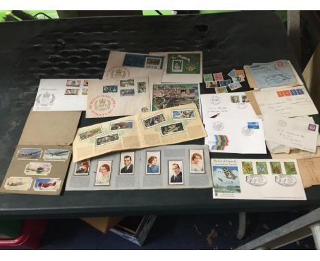 A COLLECTION OF CIGARETTE CARDS IN ALBUMS TO INCLUDE PLANES, RADIO CELEBRITIES, BIRDS PLUS FIRST DAY COVERS 