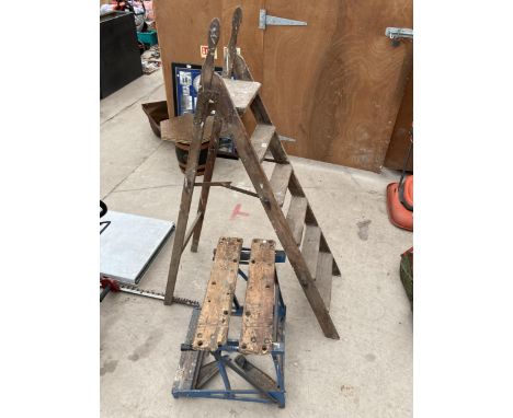 A VINTAGE FIVE RUNG WOODEN STEP LADDER AND A FOLDING WORKMATE BENCH 