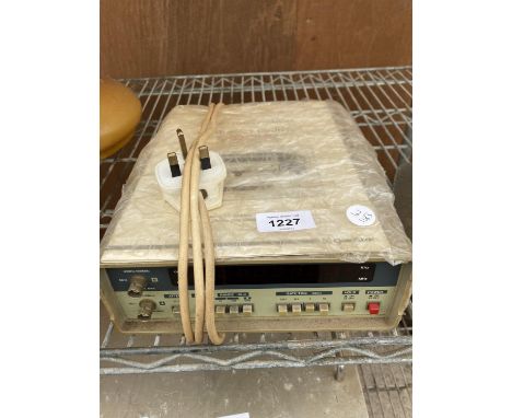 A VINTAGE GOLDSTAR FREQUENCY COUNTER 