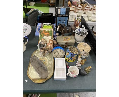 A QUANTITY OF COLLECTABLE ITEMS INCLUDING A GREYHOUND - A/F, ALARM CLOCK, COCKTAIL STIRRERS, BOOKS, DOLLS, BEADS, ETC 