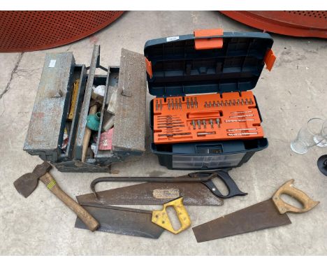 AN ASSORTMENT OF TOOLS TO INCLUDE SAWS, AN AXE  AND A HAMMER 