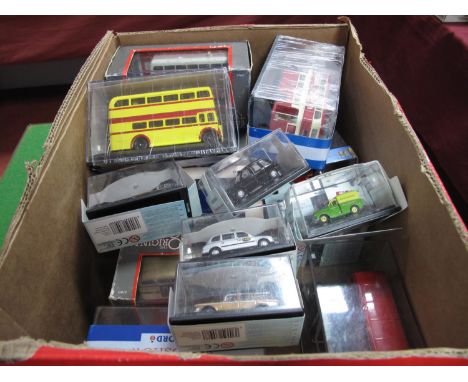 Seventeen 1:76th Scale Diecast Model Vehicles, by Oxford, Corgi, EFE including Oxford London Bus and Taxi, boxed.