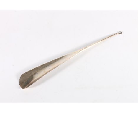 Sterling silver shoe horn/button hook, Hamilton and Inches, Edinburgh, 1898, 121 grams. 