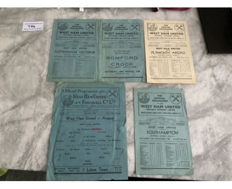 West Ham 1940s Home Football Programmes: 48/49 Romford v Crook Amateur Cup Semi Final Replay creased, First team homes v Sout