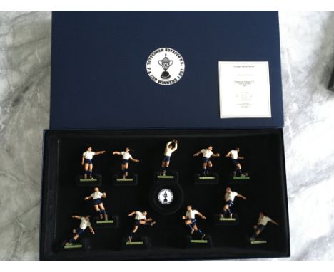 1901 Tottenham FA Cup Winners Football Figures: Limited edition number 20 of 25. Each player is hand painted with players nam