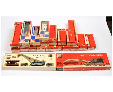 Jouef HO Gauge mixed group of Rolling Stock to include Ref 663 85ton Breakdown Crane, Ref 6261 Box Wagon "Spatenbrau Munchen"