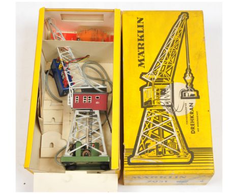 Marklin HO Gauge Ref 7051 electrically operated Dock Yard Crane. Condition is generally Excellent (unchecked for completeness
