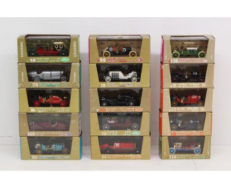 Brumm: A collection of fifteen boxed Brumm Serie vehicles. Original boxes, general wear expected with age. Condition is good,