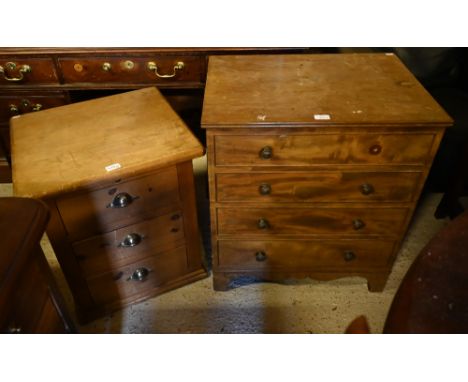 Victorian mahogany commode with four dummy drawer fronts beneath a hinged top, 63 x 46 x 71 cm h, to/w a three drawer chest (
