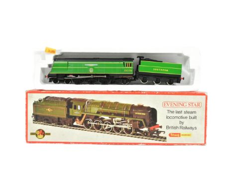 Two vintage Hornby Triang OO gauge model railway trainset locomotive engines, comprising of; no. R861 B.R. 2-10-0 loco 'Eveni