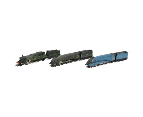 Model Railway - x3 Hornby &amp; Triang OO gauge model railway trainset locomotive engines comprising Hornby LNER Seagull, Hor