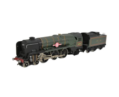 Model Railway - an original Wrenn made OO gauge model railway trainset locomotive engine No. W2238 Rebuilt Merchant Navy Clas