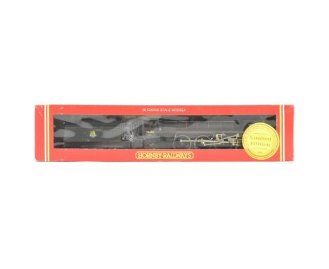 Model Railway - an original Hornby made OO gauge model railway trainset locomotive engine No. R507 Britannia Class (Royal Tra